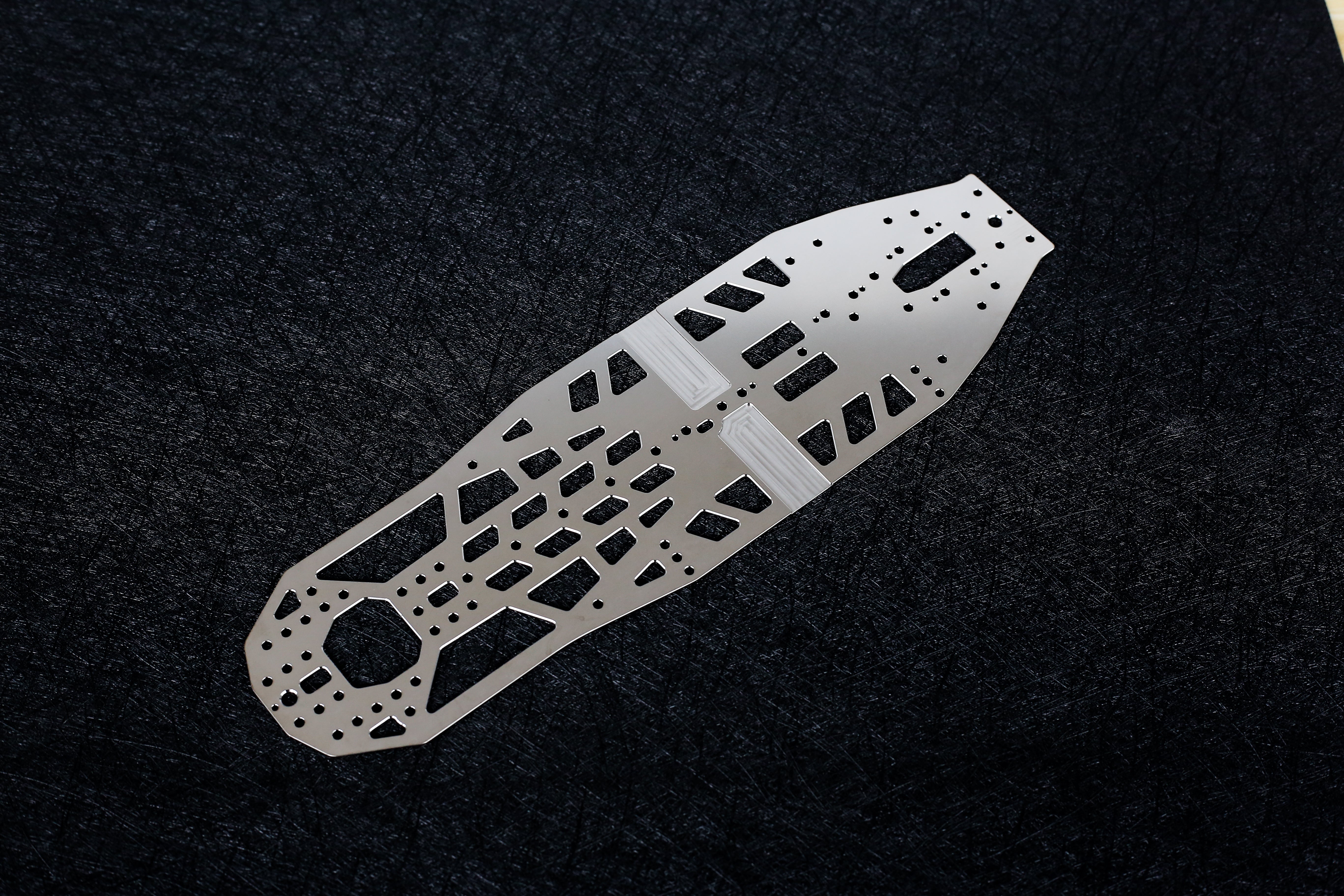WEiRC 1.2mm Spring Steel Chassis Schumacher FT9